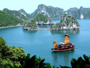 Tour Tham Quan Vịnh Hạ Long Trong Ngày