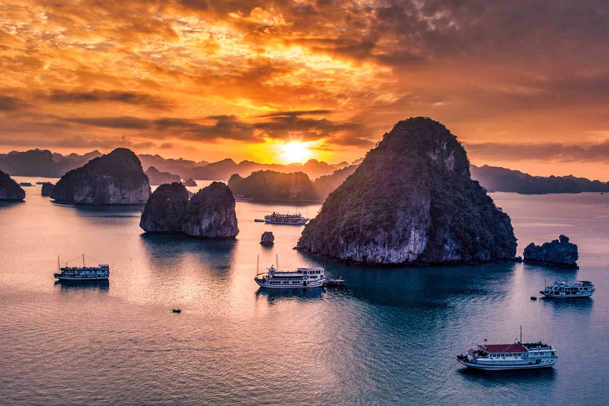 Du lịch Quảng Ninh khai mở “mùa vàng